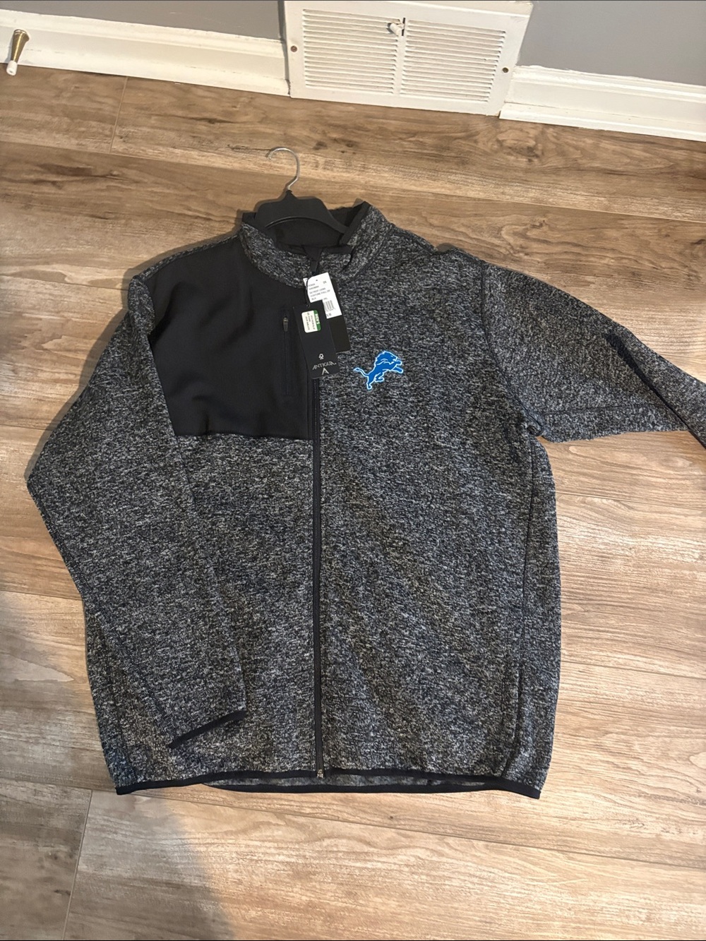 Antigua Black and Gray Detroit Lions Full-Zip Jacket